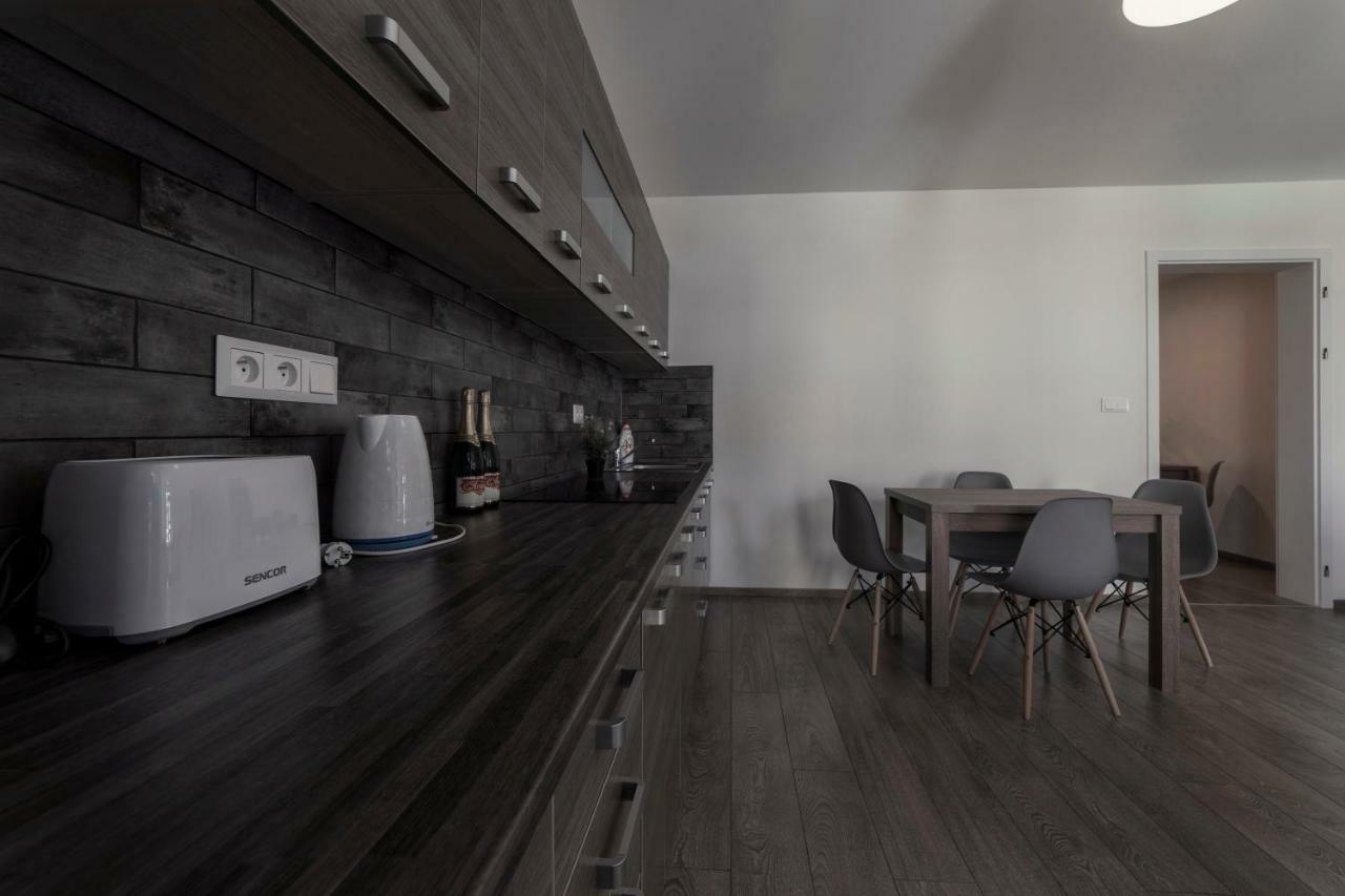 Hostel Homer Liben 프라하 외부 사진